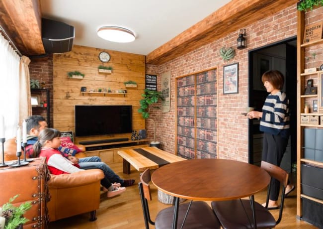 輸入壁紙やペイントなどおしゃれなアイテムを取り扱っています。